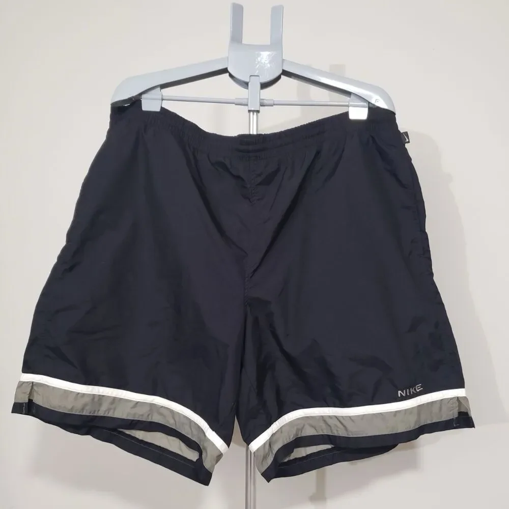 Vintage Nike Mens XXL Black Athletic Shorts Contrast Trim Mesh Lined Activewear